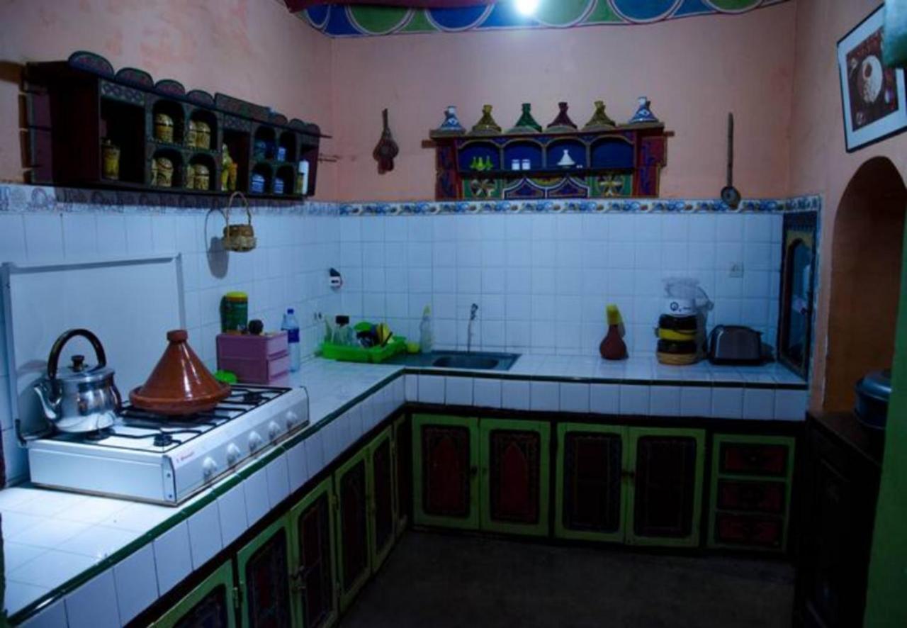 Dar Joud Appartement Tabourakht Buitenkant foto