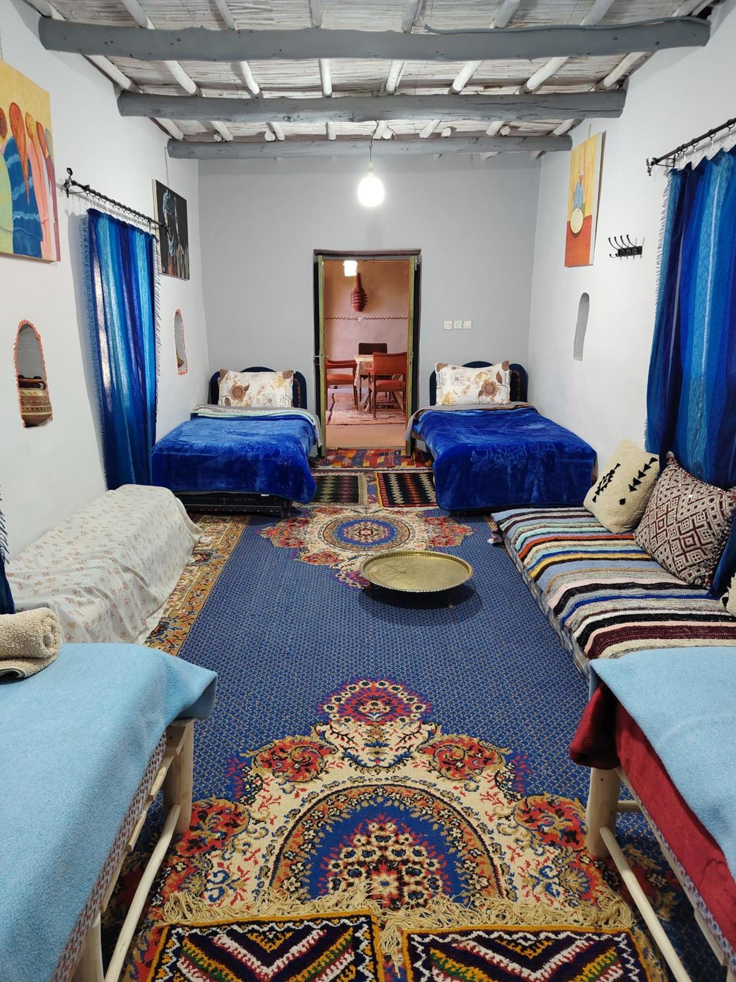 Dar Joud Appartement Tabourakht Kamer foto